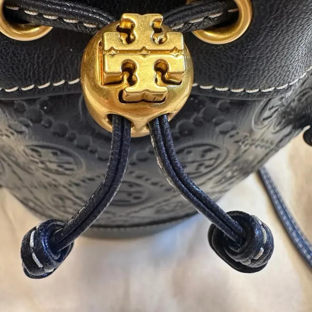Tory Burch T Monogram Mini Bucket Bag Midnight Blue Leather Crossbody NWOT - Picture 3 of 5